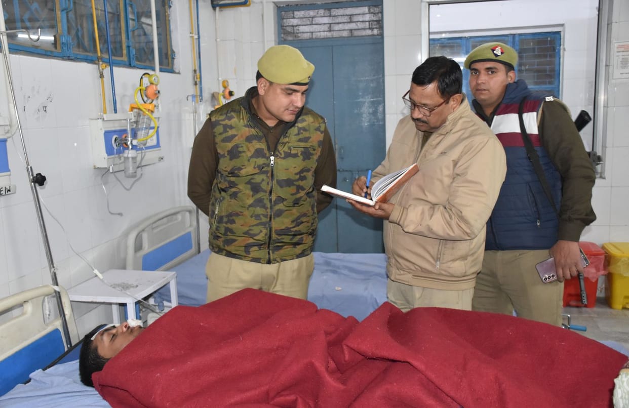 Moradabad: Youth crushed by container after bike collides, one dead, two admitted to hospital