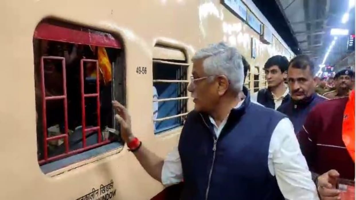 Jodhpur: Aastha special left for Ramlala's darshan, Shekhawat gave green signal with slogan of Jai Shri Ram