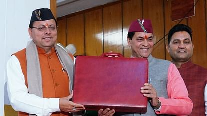 Uttarakhand Budget: टूटी 24 साल से चली आ रही परंपरा...नई शुरुआत, जानें धामी सरकार के बजट में क्या था नया Uttarakhand Budget 2024 CM Pushkar Singh Dhami new Things About Dhami Government budget
