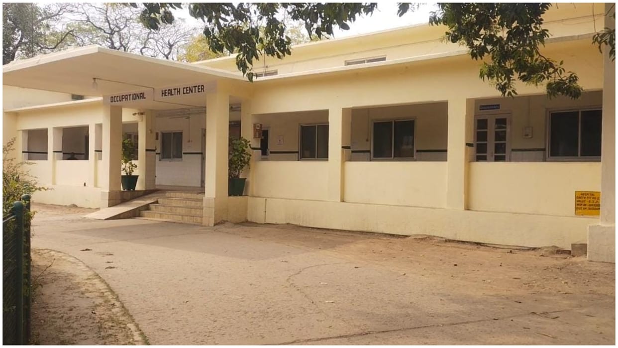 ACC owned hospital in Kaimor Katni closes in the evening