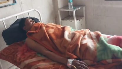East Champaran: youth had gone to his in-laws' house with parents to pick up his wife, was beaten severely