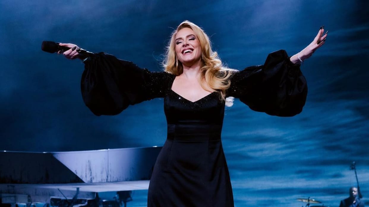 singer Adele postponed Las Vegas Residency show pop star shared post on social media and revealed the reason