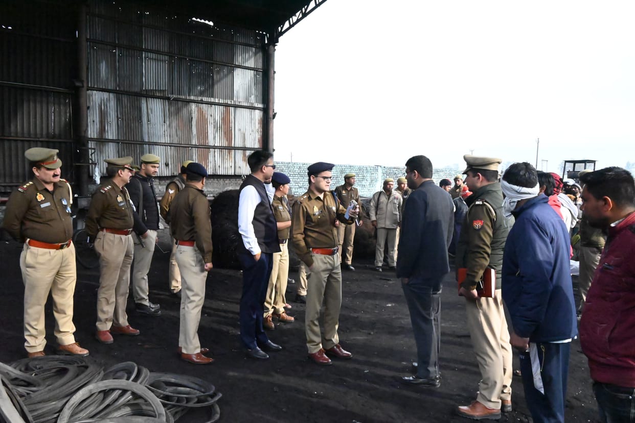 Boiler Blast in Meerut: two labour died. scorched people explains the scene