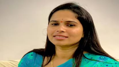 राजू पाल हत्याकांड : MLA पूजा पाल बोलीं- हत्या की एफआईआर भी नहीं लिख रही थी पुलिस, 19 साल लड़कर दिलाई सजा Raju Pal murder case: MLA Pooja Pal said - Police was not even writing FIR for murder,