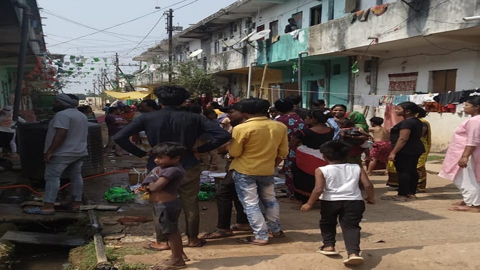 Fire broke out in Primary Health Centre everything from medicines to ashes turned into ashes in Jagdalpur