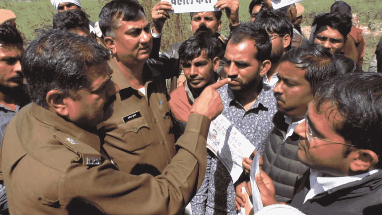 Rajiv Gandhi youth friends reached CM Bhajanlal Sharma's village