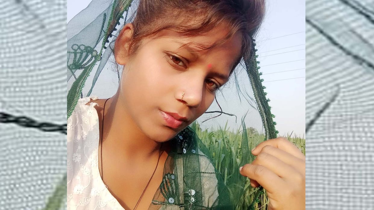 girl committed suicide in farrukhabad