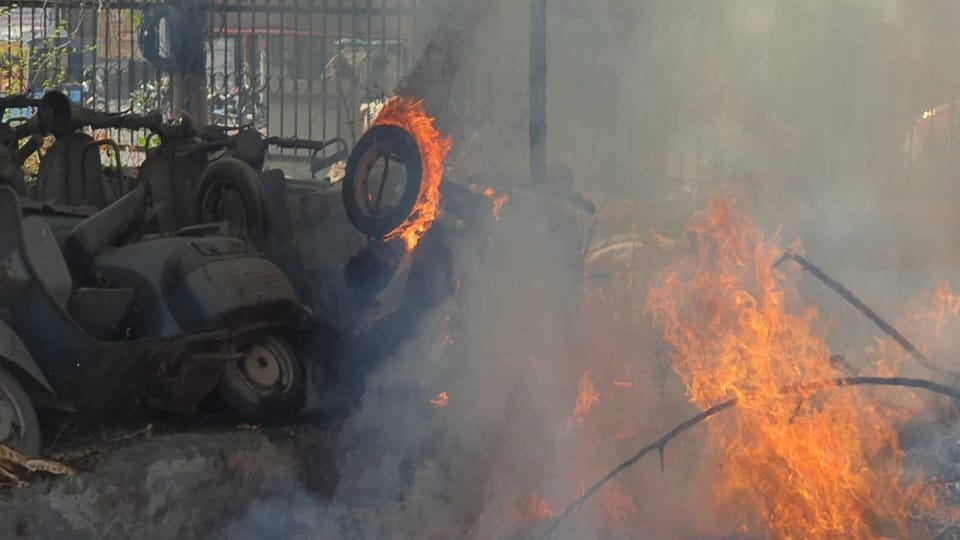 Fire broke out near AMU proctor office