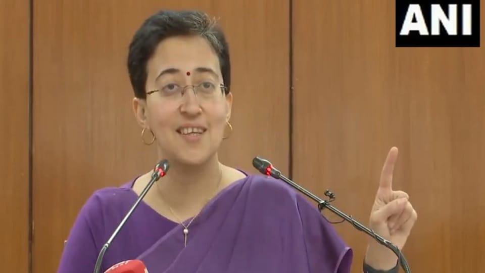 Atishi made allegations against Delhi Lieutenant Governor VK Saxena