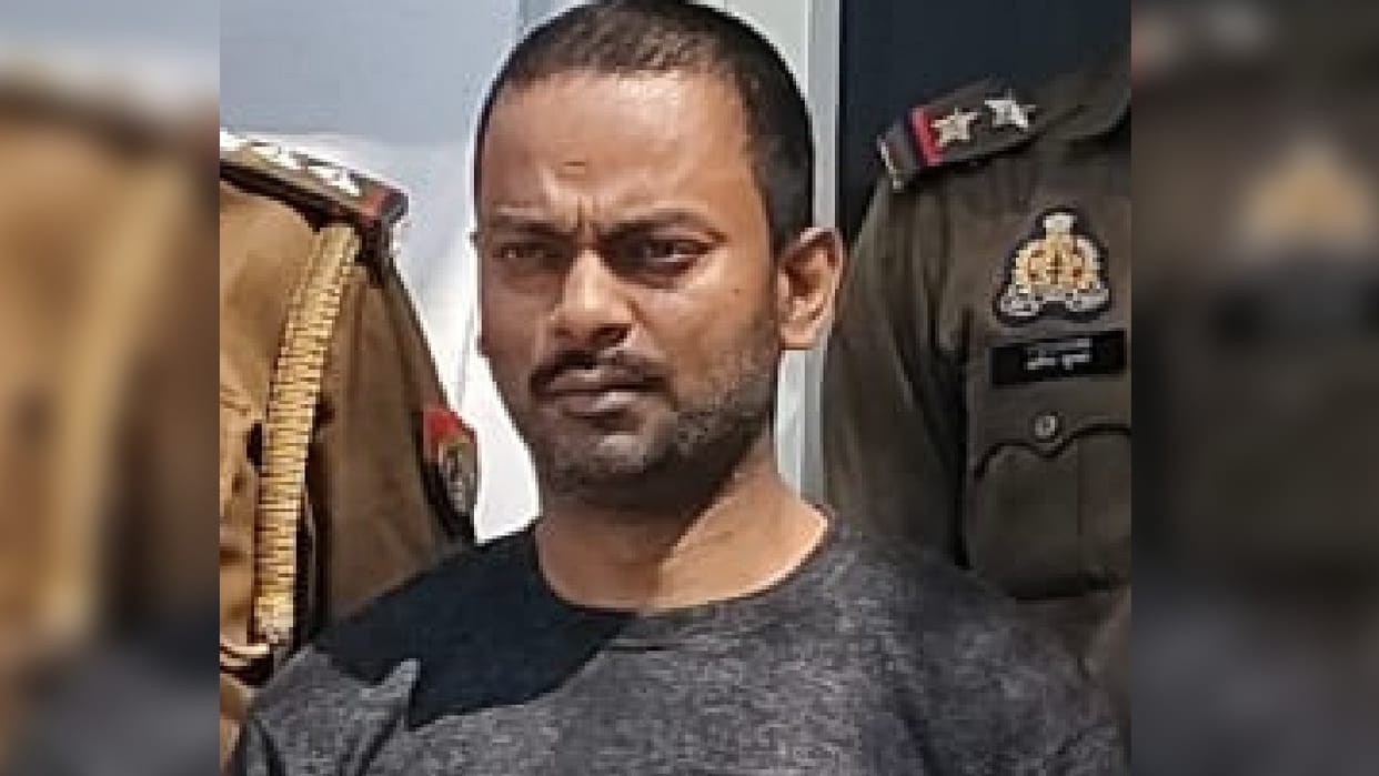 accused of fraud arrested in the name of admission in medical and engineering in Bareilly