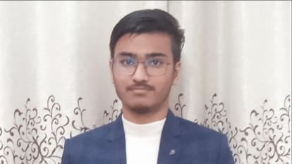 Yuva Najariya: 5 year ban on turncoat MLAs from contesting elections