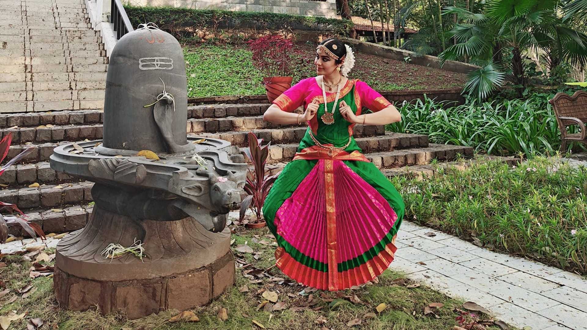 Bastar The Naxal Story actor adah sharma now calls all the actors of film hero and heroine like Indira Tiwari
