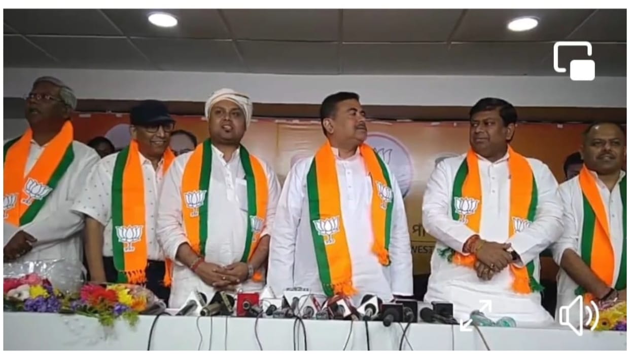 Congress leader Kaustub Bagchi joins BJP, joins BJP in Kolkata Latest News Update