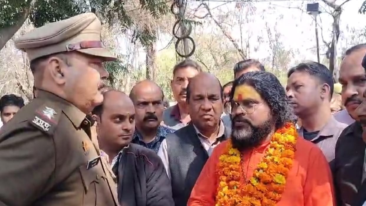 Mahamandaleshwar Sachchidanand held Maulana Taukir Raza responsible for Haldwani violence.