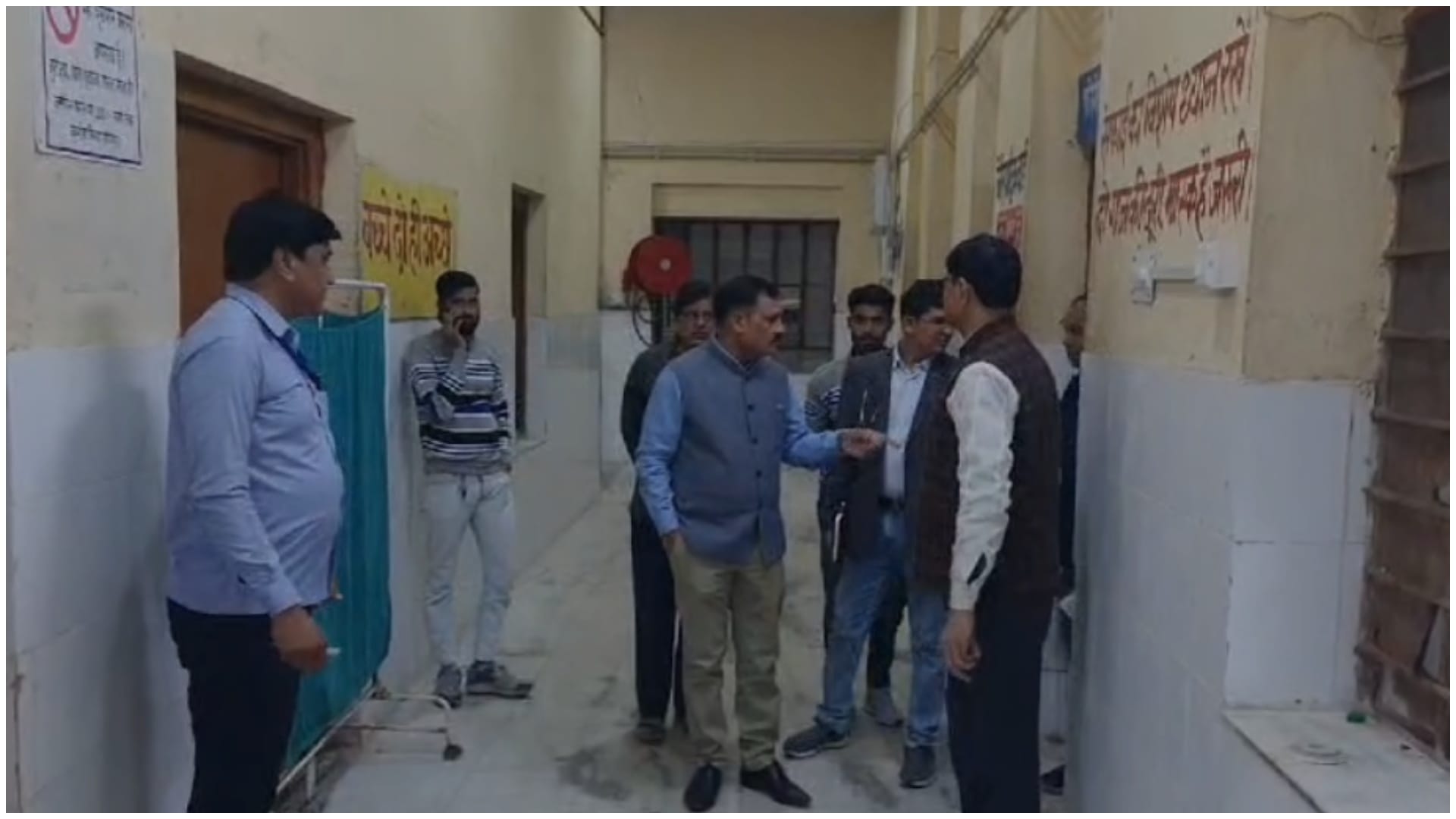 संभागीय आयुक्त सांवर मल वर्मा  ने किया निरीक्षण।