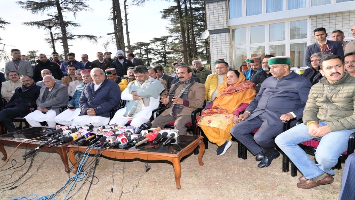Himachal Pradesh Political Crisis Live Updates Six Rebel Congress MLAs Terminated News in Hindi