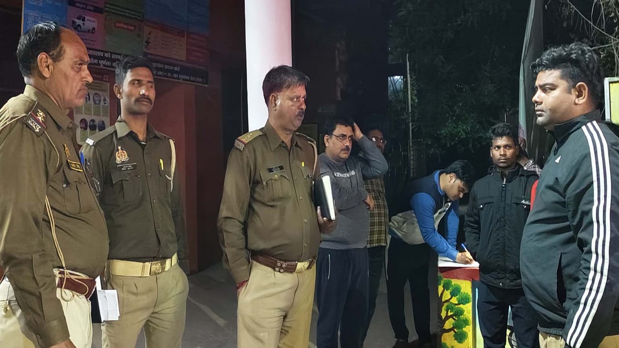 Farrukhabad: Youth dies in road accident