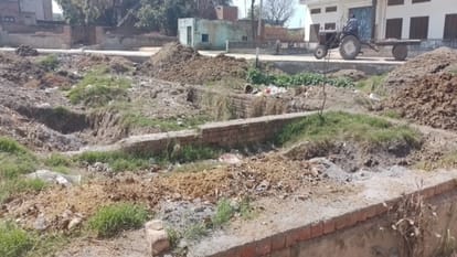 MP adopted village Kiwana is still an orphan, No facilities, villagers suffer