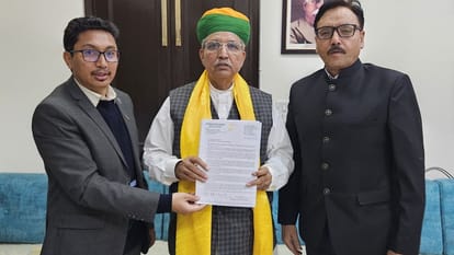 Ladakh: लेह में सर्किट बेंच और लद्दाख में अलग हाईकोर्ट की मांग, कानून मंत्री से मिले सांसद नामग्याल MP Jamyang Tsering Namgyal meets Law Minister demand Circuit Bench and Separate High court for Ladakh
