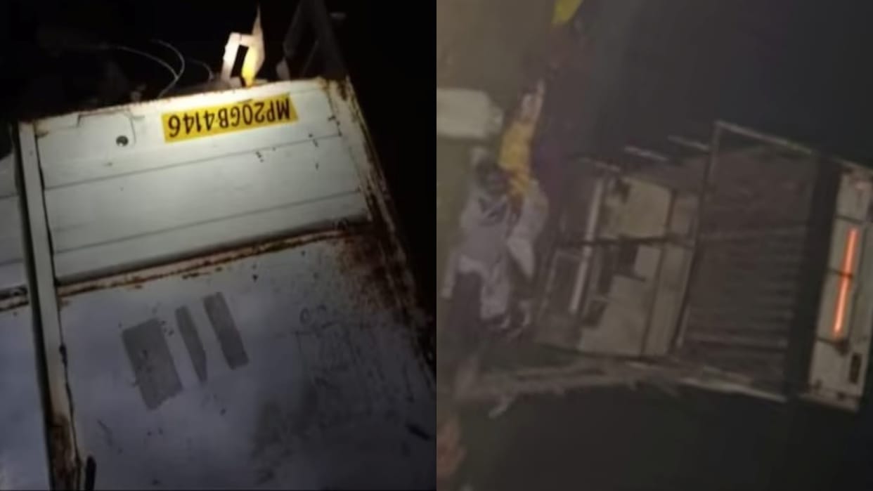 Mp Road Accident News Pickup Vehicle Collided in Dindori 14 Dead News in Hindi