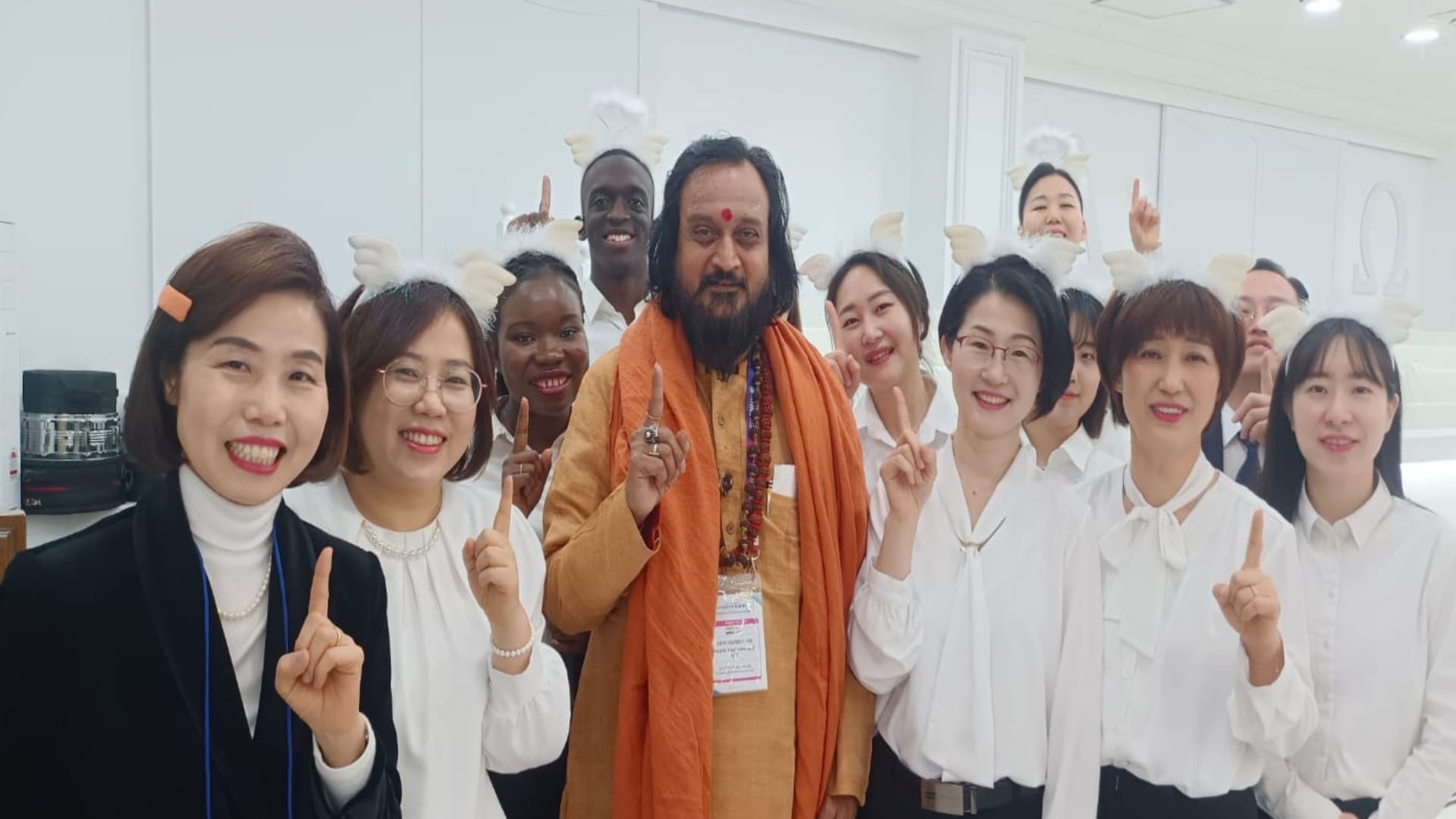 Sarvdharma Sabha South Korea Mahamandaleshwar Shaileshanand says Sanatan Dharma is root of all sects of world