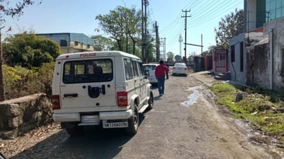 Telangana team raids pharma factory on suspicion of fake medicines Kotdwar Uttarakhand News in hindi