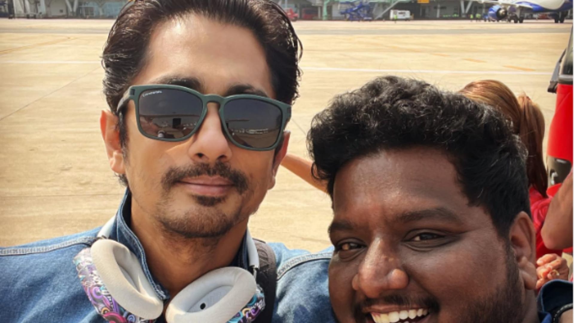 after lal salaam director Aishwaryaa Rajinikanth ready to statrt next project may collaborate with Siddharth