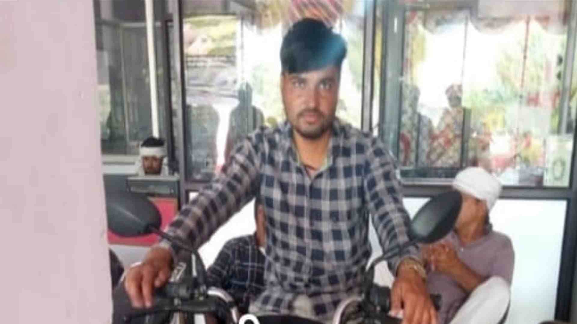 श्रीभान का फाइल फोटो