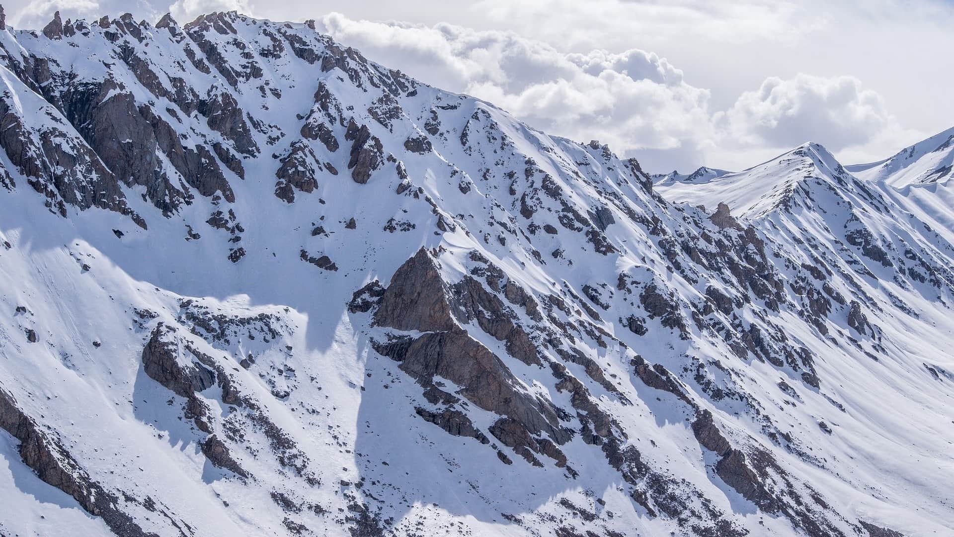 Study warns 90% Of Himalayas Will Face Year-Long Drought At 3 Degrees Warming