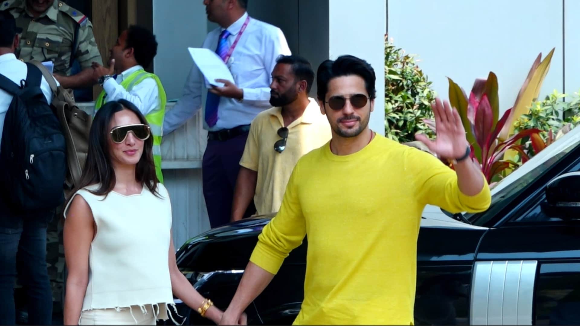 Anant ambani Radhika Merchant Pre Wedding kiara sidharth disha varun shahid sonali sara riteish genelia reach