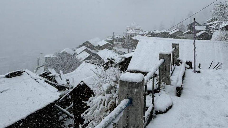 Uttarakhand Weather Snowfall again in Harsil Hemkund and Auli including Char Dham Photos