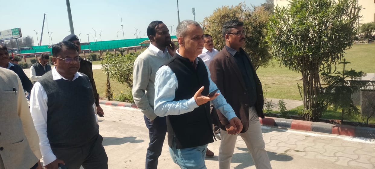 DRM inspected at Central, said heritage nature of the station will not change, inaugurated RPF gym