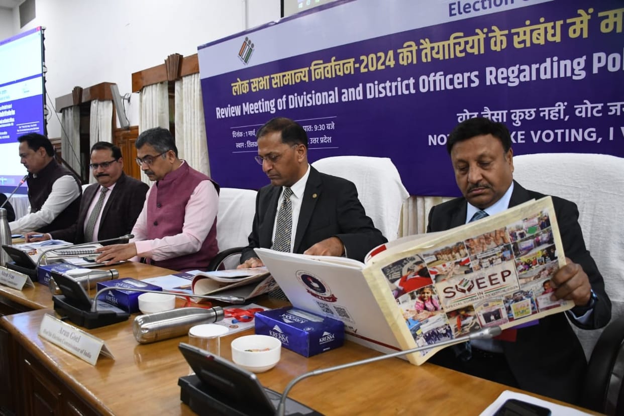 CEC meeting with officers over prepration for Loksabha Election 2024.