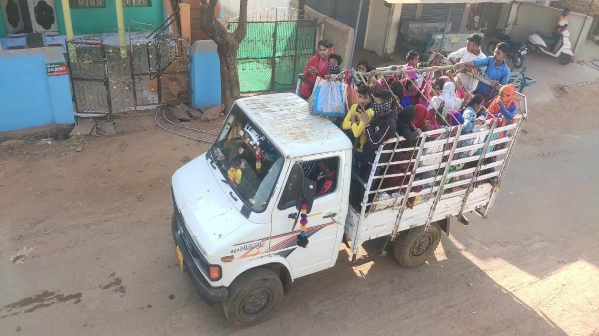 People of Damoh risk their lives to work as laborers