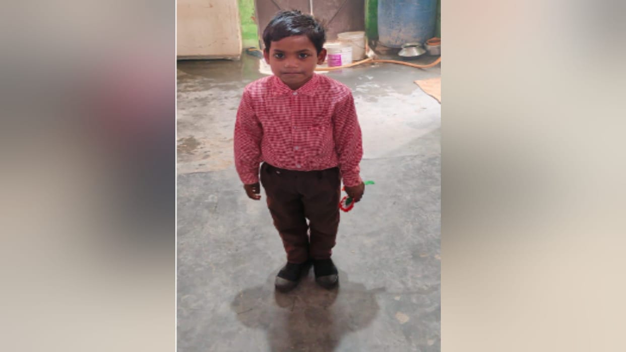 Baghpat: A child has dies during treatment in delhi hospital