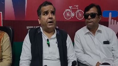 Former MP Dharmendra Yadav said if Akhilesh Yadav contests elections he leave Azamgarh seat