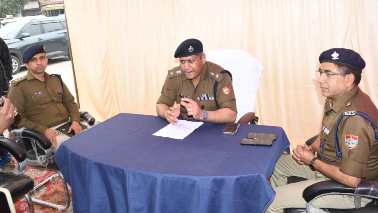 Four smugglers including a couple arrested with smack worth lakhs Haridwar Uttarakhand News in hindi