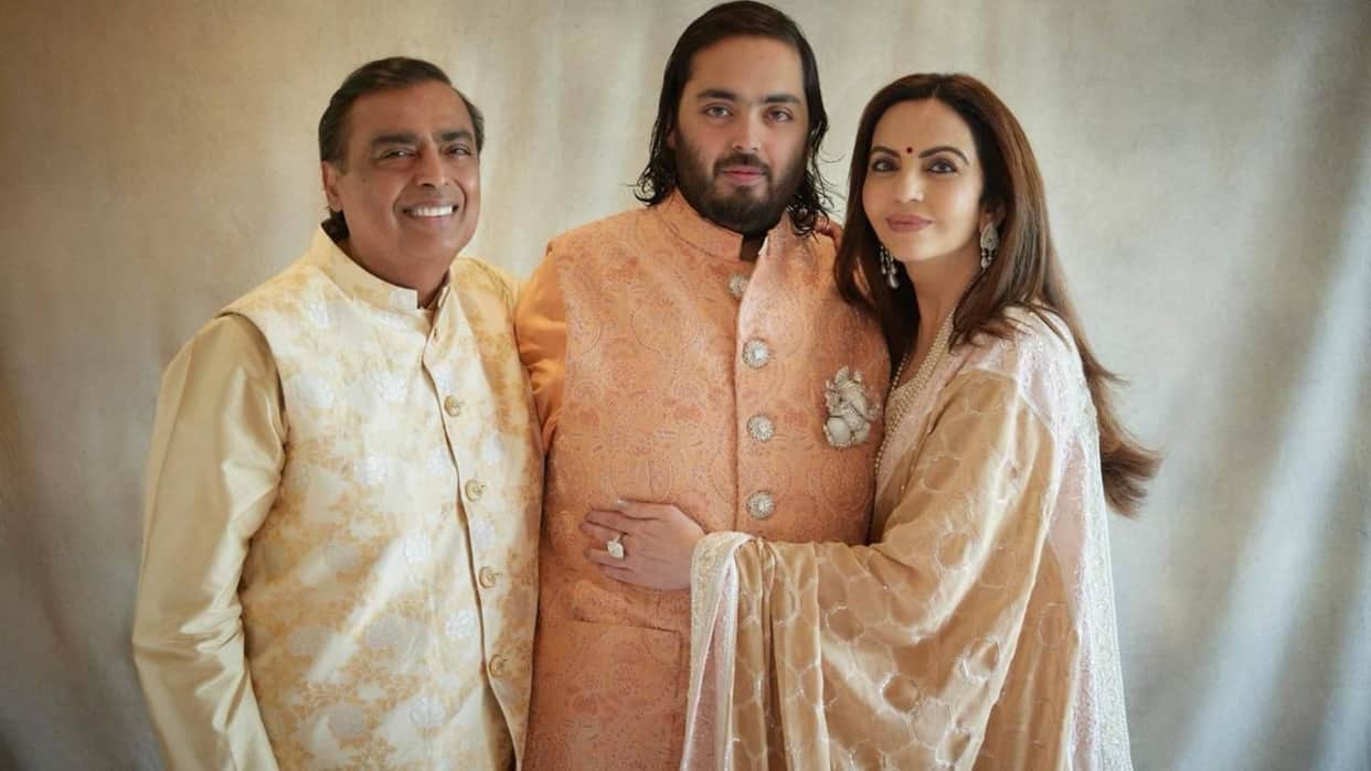 Aanant Ambani Radhika Merchant pre wedding Ceremony click here to see the new photos of neeta mukesh ambani