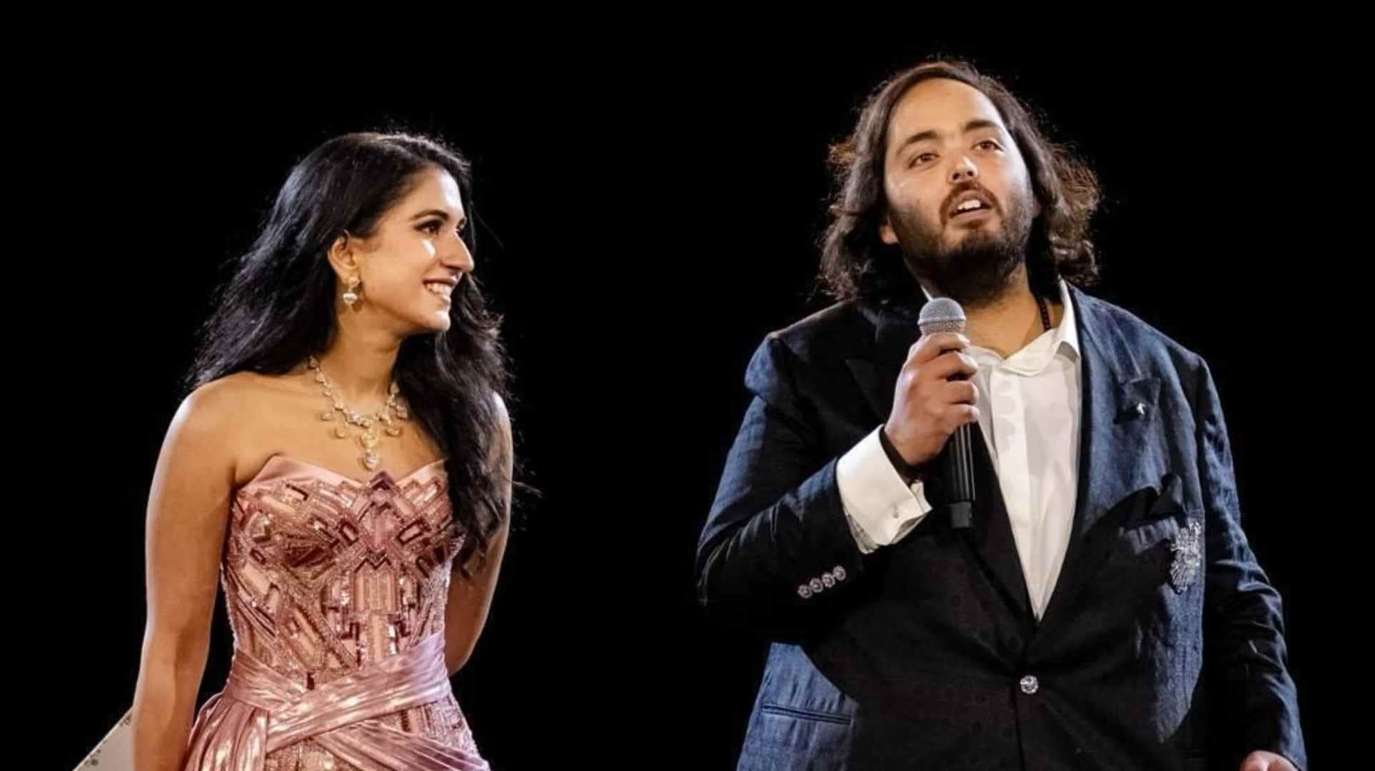 Anant Ambani Radhika Merchant Pre Wedding nita ambani and isha ambani dance on Kalank song ghar more pardesiya
