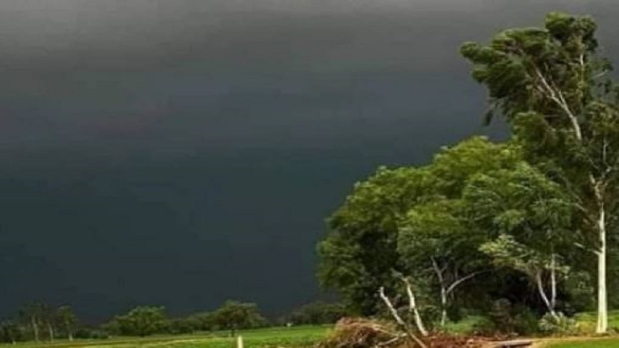 Farmer dies due to lightning in Shahjahanpur
