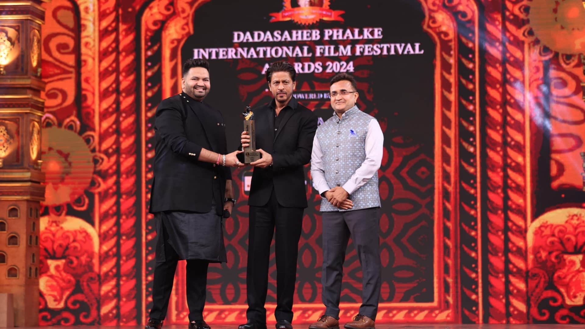 All India Cine Workers Association writes to PM Narendra Modi against imitators of Dada Saheb Phalke Awards