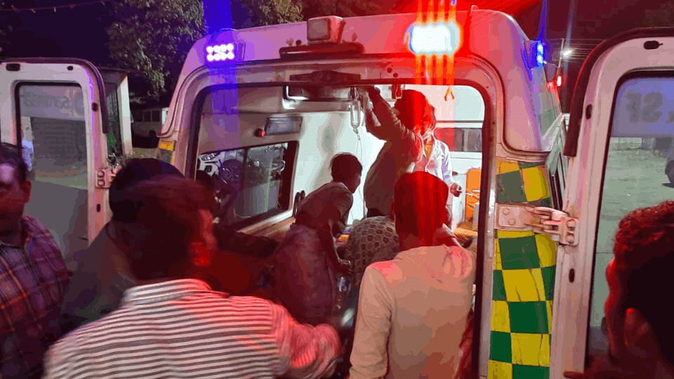 Uncle attacks his nephew and niece in Jagdalpur