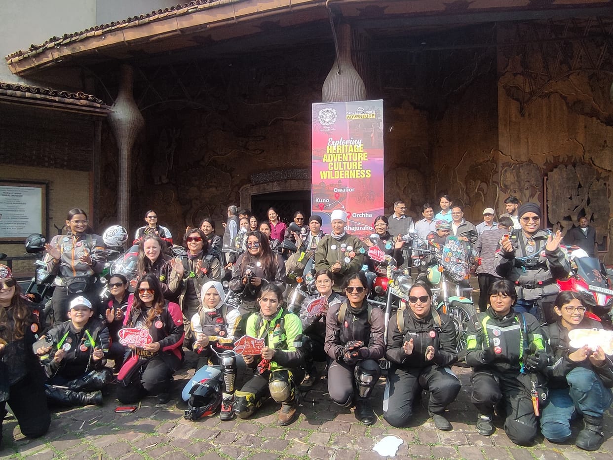 QUEENS ON THE WHEEL: 25 female bike riders set out on a trip to tourist places, will give the message of women