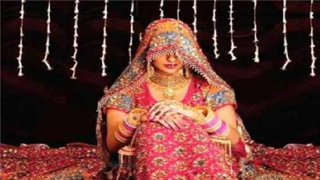 bride refused to marry After varmala then took seven rounds on this condition