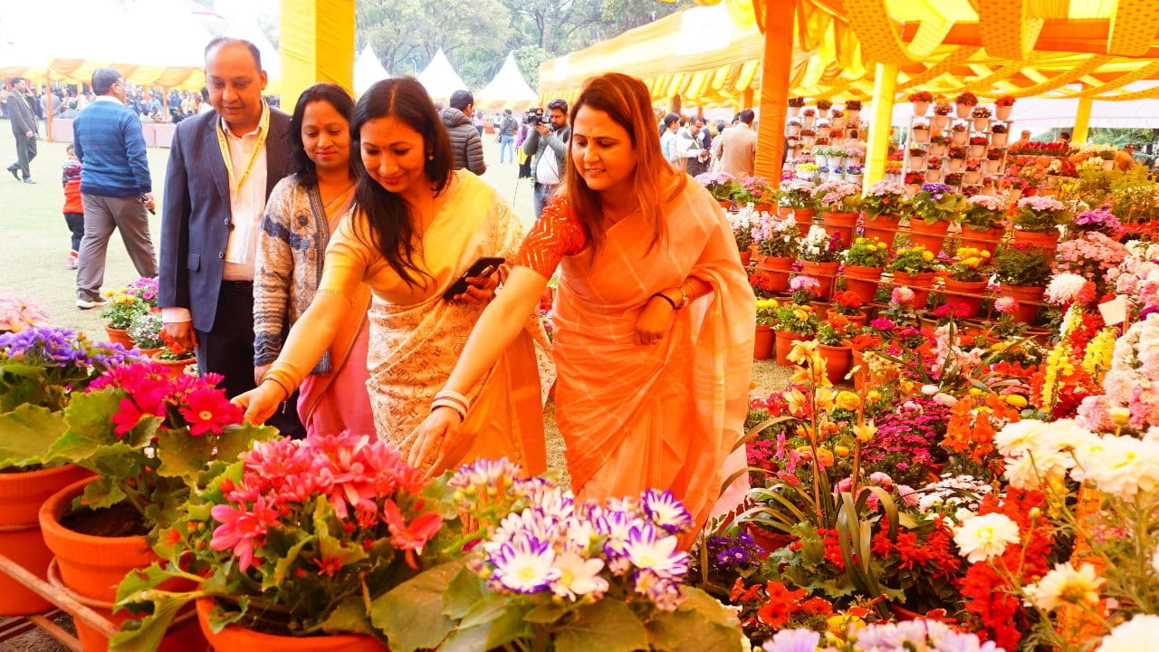 Vasantotsav 2024 spring festival at Raj Bhavan People gathered to see the colorful flowers watch Photos