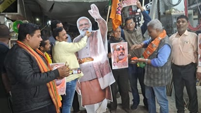 Lok Sabha Election BJP candidate PM Modi from varanasi leaders celebrated moment