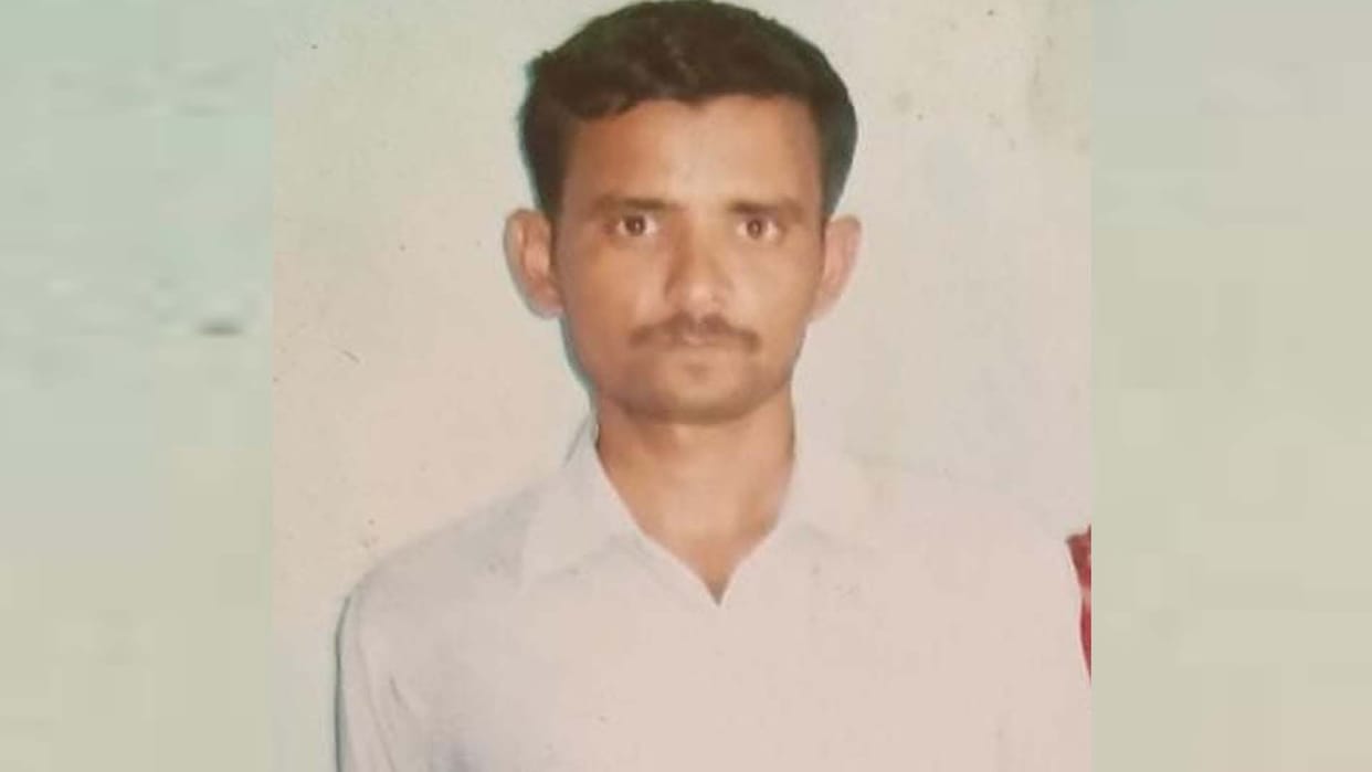 one died in road accident in hardoi