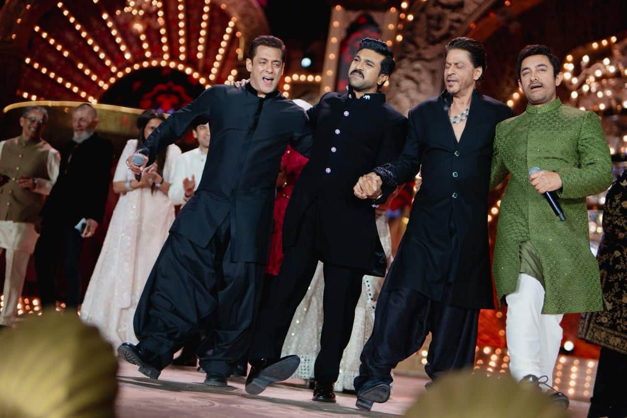 Singer Akon Praised Shah Rukh Khan in Anant Ambani Radhika Merchant Pre Wedding Said He love him Like Brother