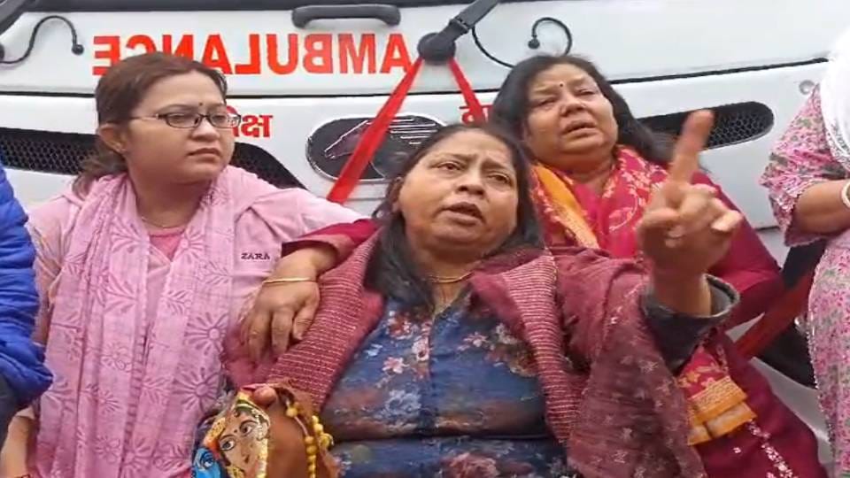 Wife and family have made serious allegations against police in case of lawyer death in Agra