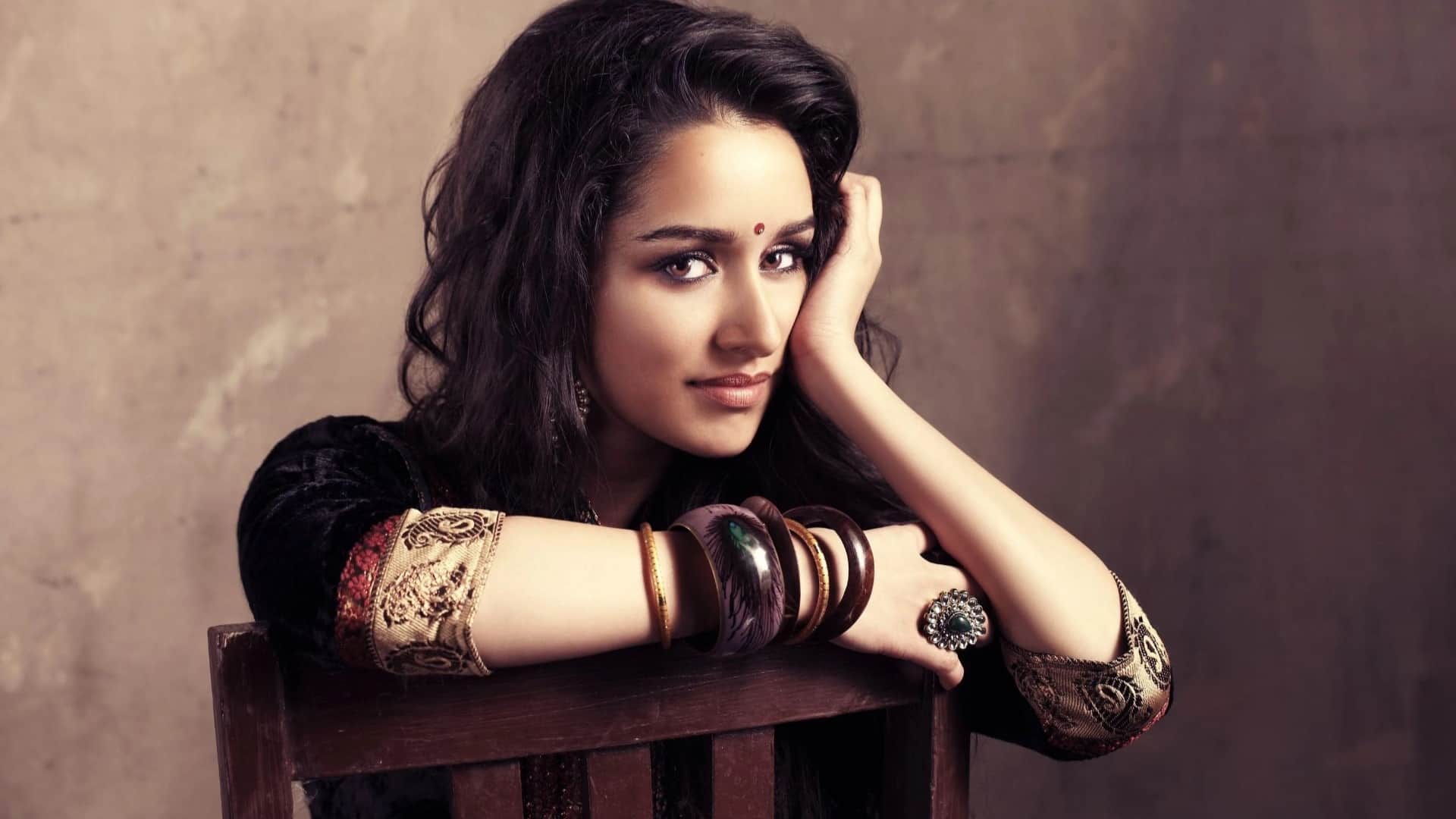 These actresses charge fees more than their co stars in Films Deepika Padukone Kangana ranaut Madhuri Dixit